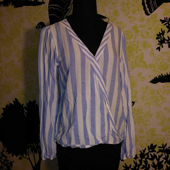 Pink Rose Tops - 4/$25 PINK ROSE Long Sleeve Blouse Large